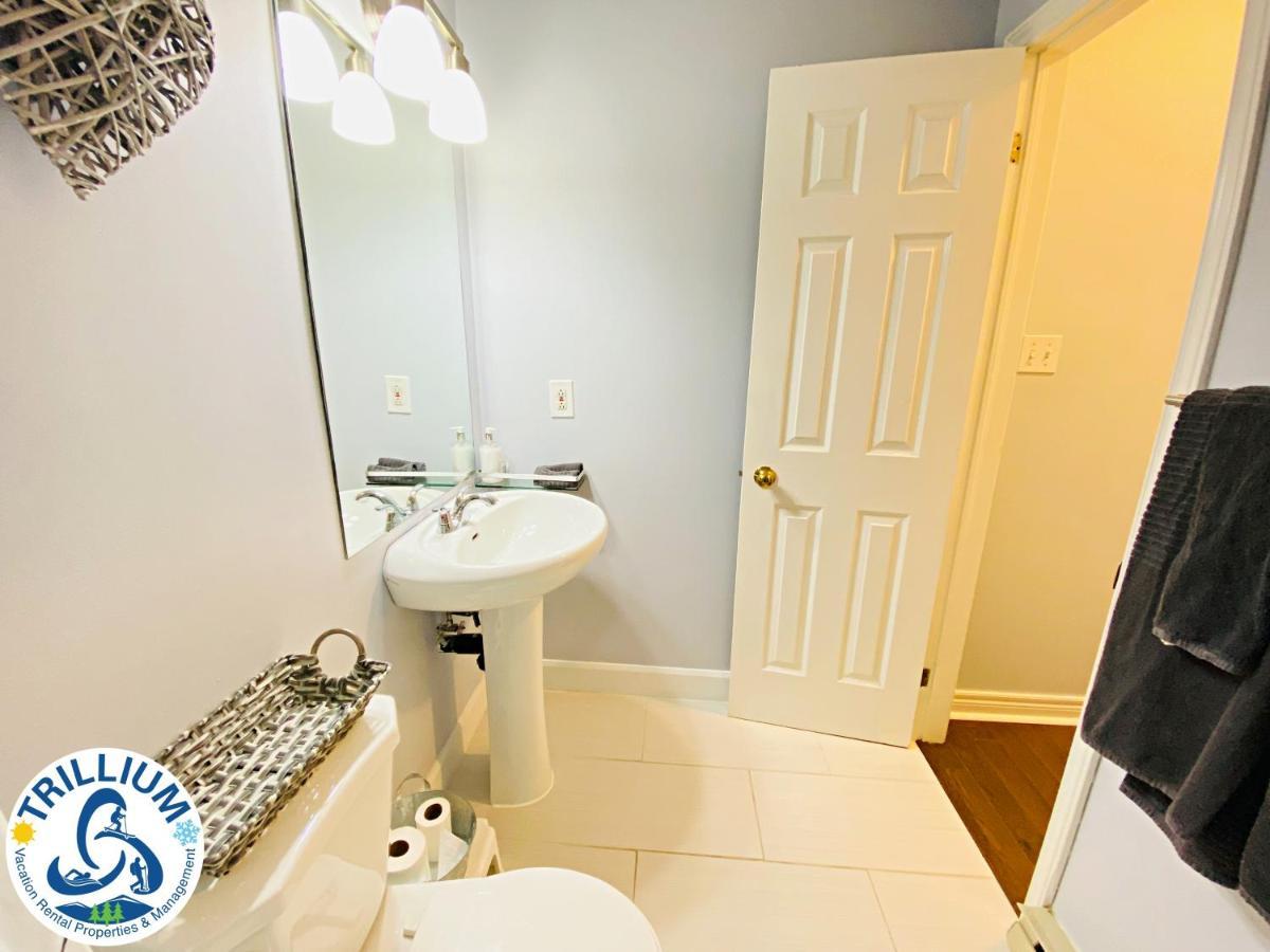 Cozy Studio Loft With 2 Baths Next To Slopes Blue Mountains Ngoại thất bức ảnh